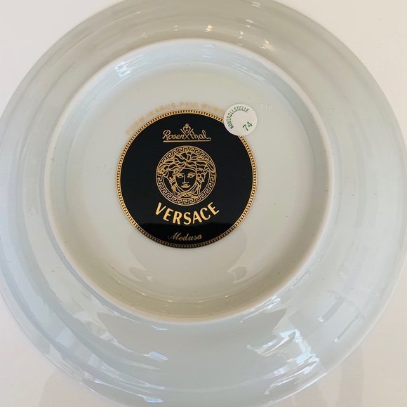 Versace Rosenthal, Medusa Red Tea set SOLD - Picture 6 of 11